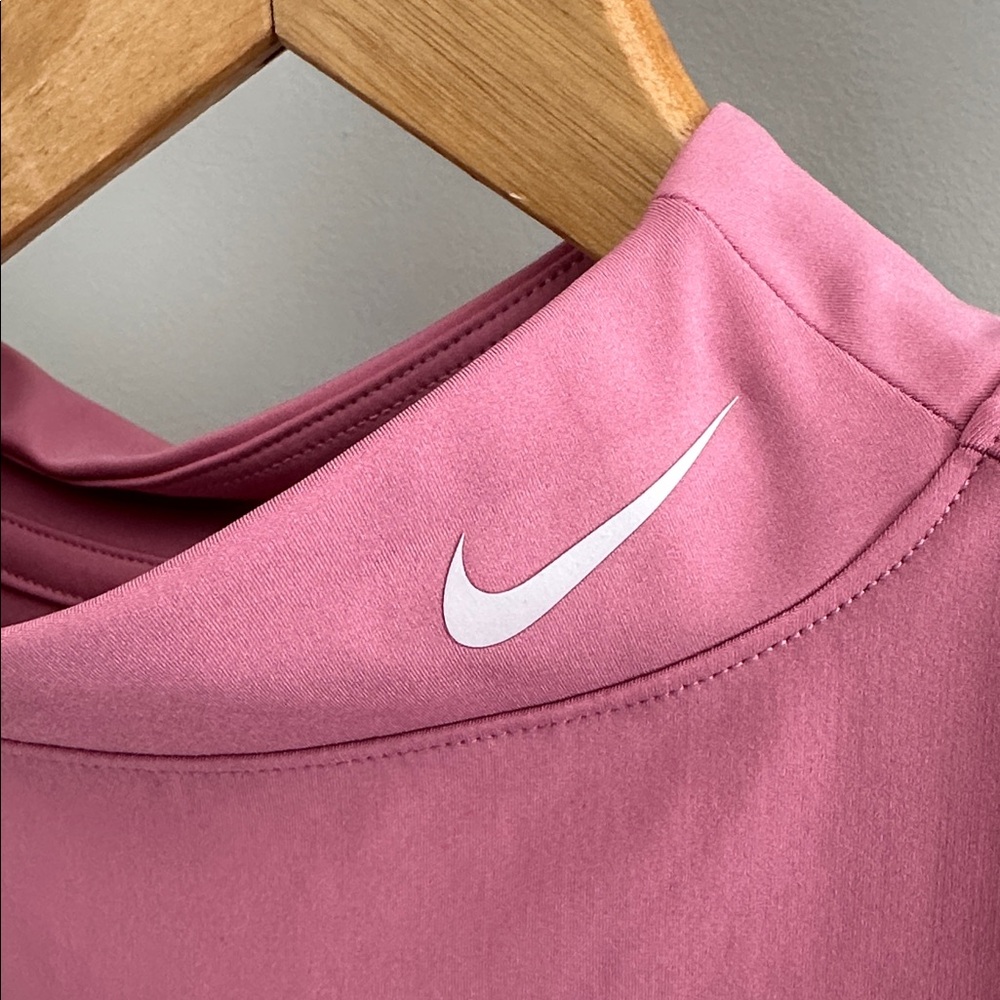 Nike Pro Dri-Fit Cropped Training Top - Picture 4 of 8